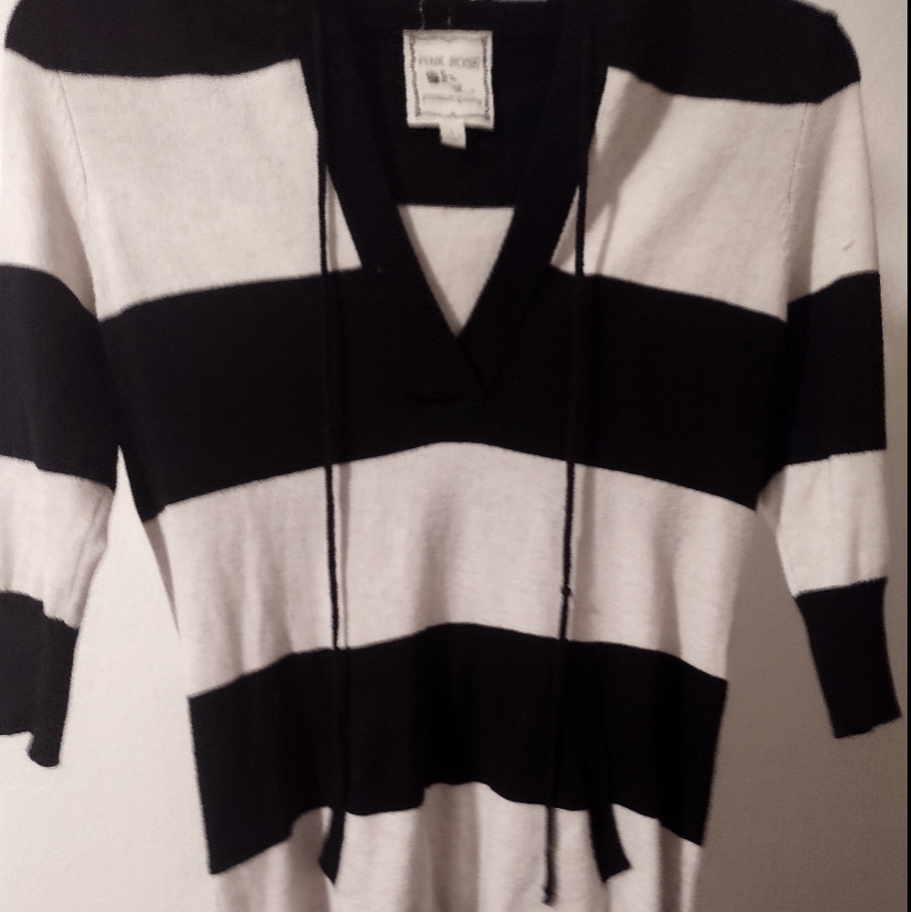 Pink Rose sweater size large